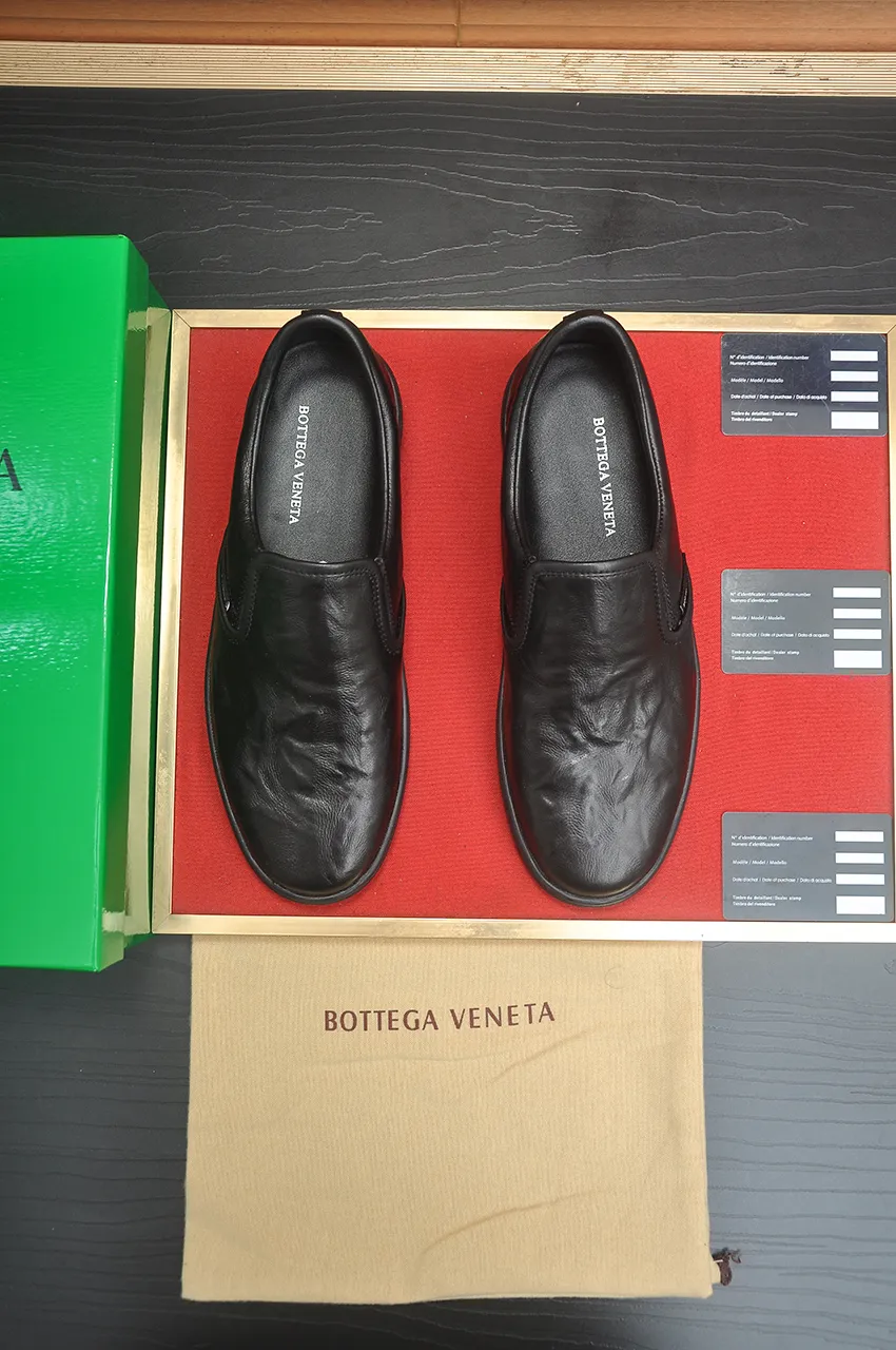 Men's shoes💰540💶【BV】Official website men's shoes👊🏻Cow leather braid🔰Cow leather lining rubber outsole🔲Counter 1:1 quality The identity of every successful man🍃The upper and solemn feet🚶🏻🚶🏻High-end custom counter original replicas📯Imported cowhide purely hand-woven🐂The last will not change regardless of wind or rain🔘Stand the verification of time🔍️Code number: 39-45 (45 custom-made)
